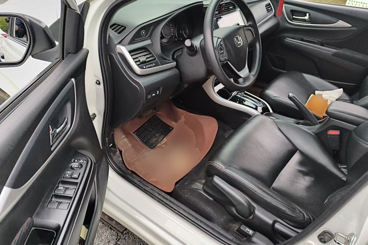 Used Honda Crider 2016 1.8L CVT Luxury Edition Driver Seat