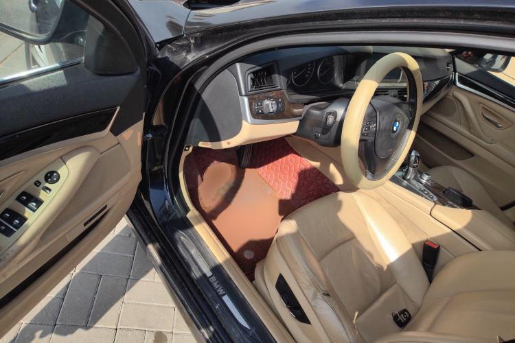 Used BMW 5 Series 2011 523Li Leading Model Driver Seat