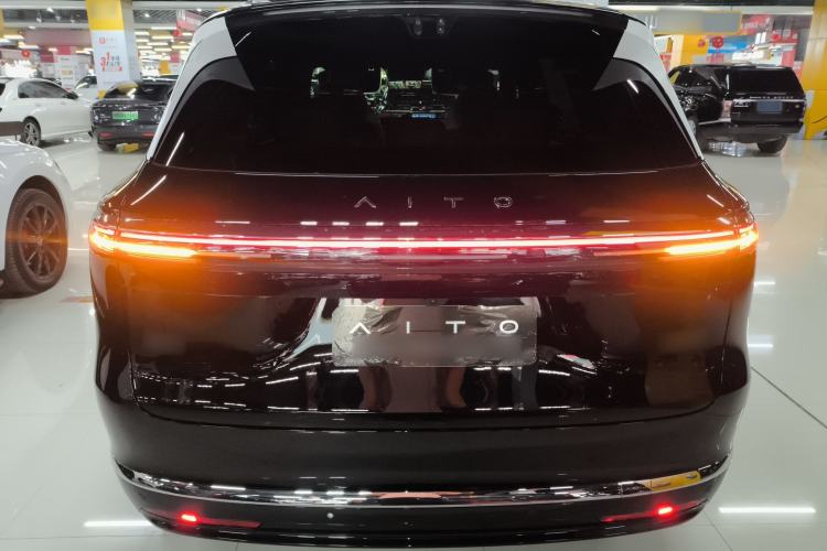 Used Hima AITO M7 2026 Model Range-Extending Max All-Wheel Drive 5-Seater Version
