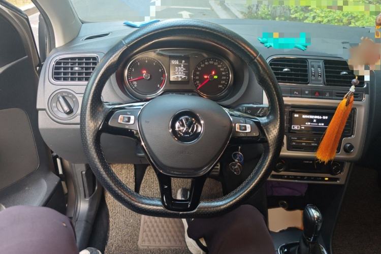 Used Volkswagen Polo 2016 1.6L Cross Polo Automatic