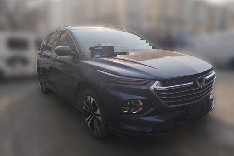 Used Wuling Victory 2020 1.5T CVT Flagship Edition Front Right 45 Deg