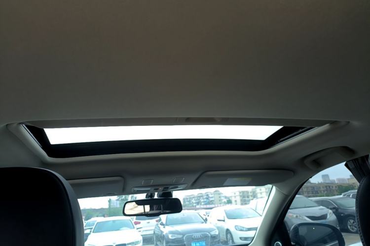 Used Mitsubishi Outlander 2020 2.4L 4x4 Prestige Edition 7-Seater Headliner