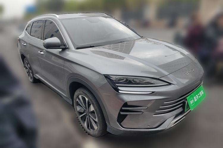 Used BYD Song L DM-i 2025 Intelligent Driving Version 112 km Leading Trim Front Right 45 Deg