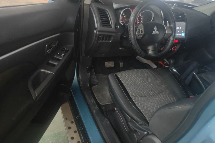 Used Mitsubishi ASX 2013 2.0L CVT Two-Wheel Drive Elite Edition