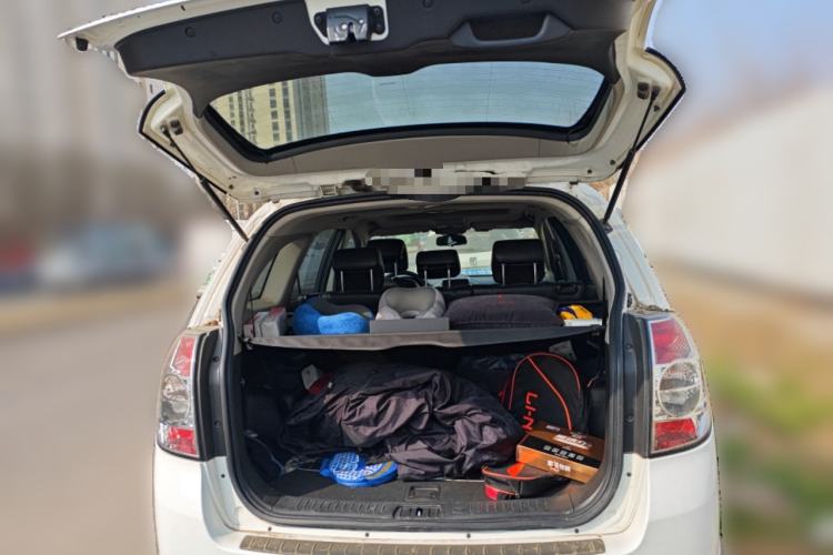 Used Chevrolet Captiva 2014 2.4L 4x4 Flagship Edition 7 Seats
