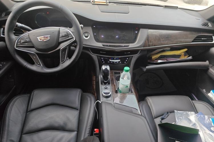 Used Cadillac CT6 2021 28T Luxury Version Center Console