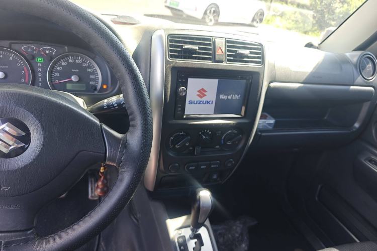 Used Suzuki Jimny 2012 1.3 AT JLX