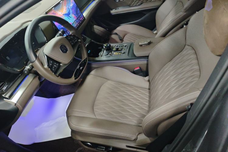 Used BYD Han 2024 EV Glory Edition 506KM Front-Wheel-Drive Premium Model