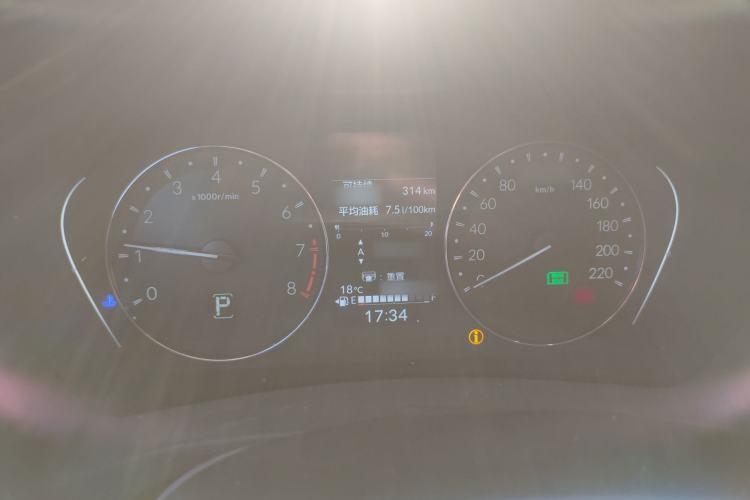 Used Honda Vezel 2023 1.5L CVT Elite Edition
