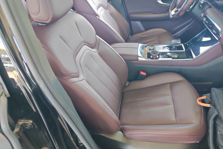 Used JETOUR X90 2023 Zilong 2.0T DCT Wushen Edition 7-Seater
