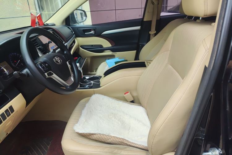 Used Toyota Highlander 2015 2.0T Four-Wheel Drive Elite Edition 7-Seater Left Front Seat