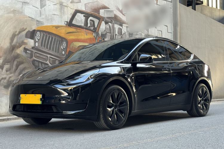 Used Tesla Model Y 2023 Rear-Wheel-Drive Version