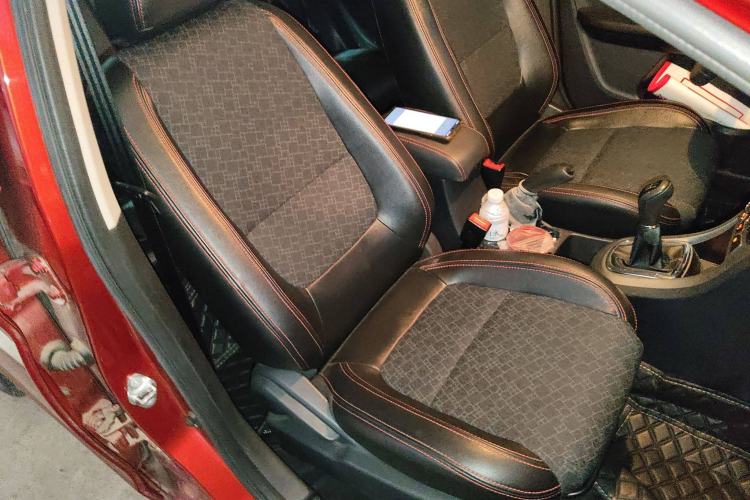 Used Cowin C3 2015 1.5L Manual Gold Diamond Edition