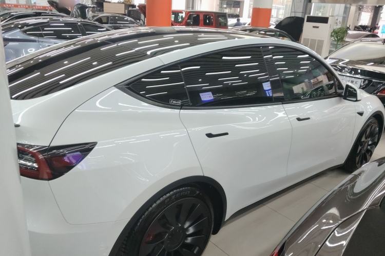 Used Tesla Model Y 2022 Performance High-Performance All-Wheel-Drive Version Rear Right 45 Deg