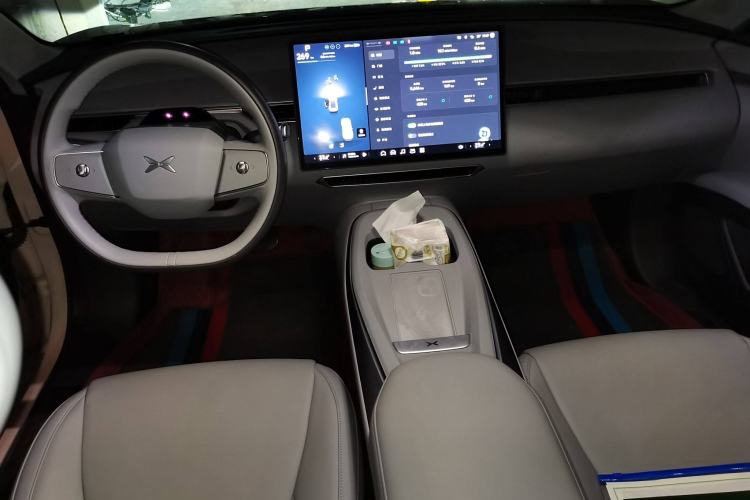 Used XPeng MONA M03 2024 515 Long-Range Center Console