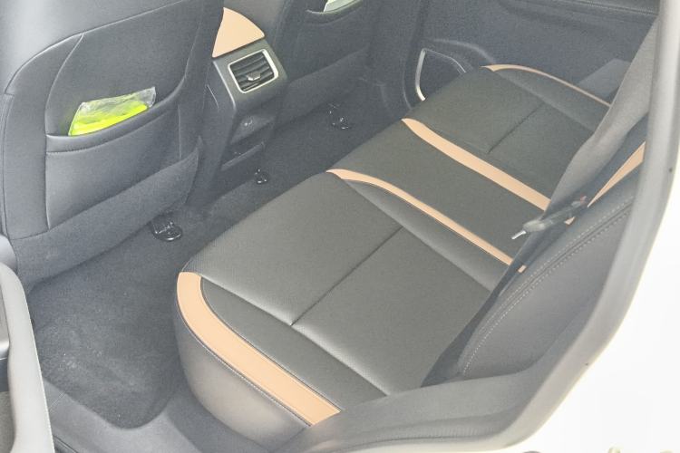 Used Geely Auto Haoyue PRO 2024 1.5T DCT Zongheng+ Left Rear Seat