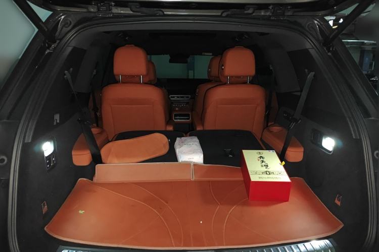 Used Li Auto L8 2023 Max model Trunk