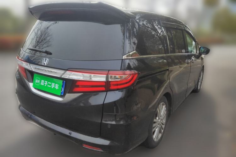 Used Honda Odyssey 2015 Revised Version 2.4L Supreme Edition
