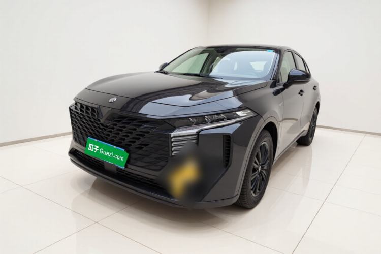 Used Venucia V 2022 260T Black Horse Edition · Idol