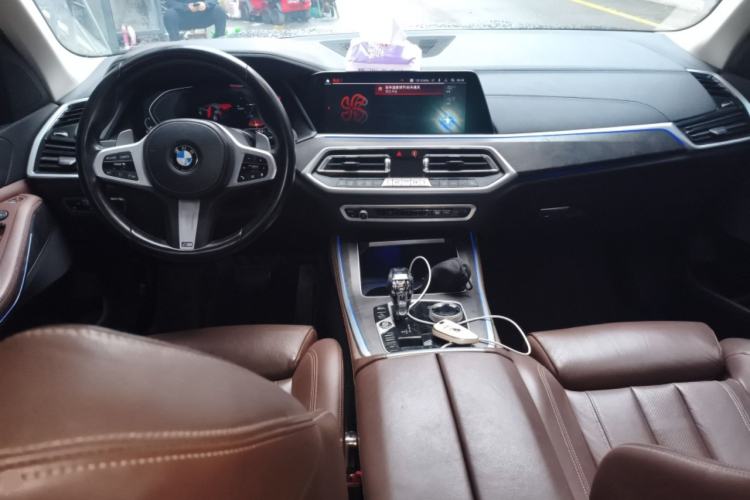 Used BMW X5 2021 Restyled xDrive30i M Sport Package Center Console