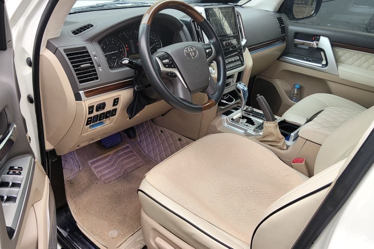Used Toyota Land Cruiser  Left Front Seat