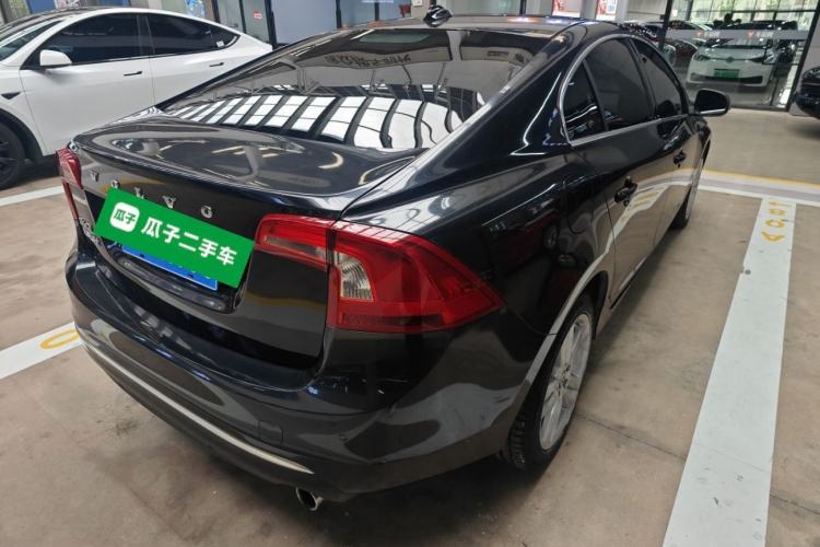 Used Volvo S60 2014 S60L 2.0T Zhiyuan Edition