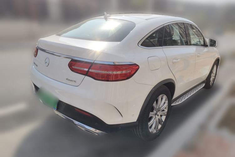 Used Mercedes-Benz GLE 2017 GLE 320 4MATIC Luxury Model Rear Right 45 Deg