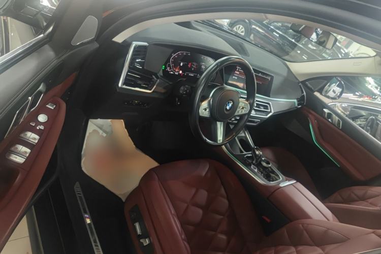 Used BMW X5 2022 Restyled xDrive 30Li Luxury Version M Sport Package
