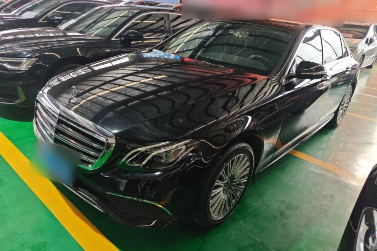 Used Mercedes-Benz E-Class 2019 E 300 L Sporty and Stylish Model