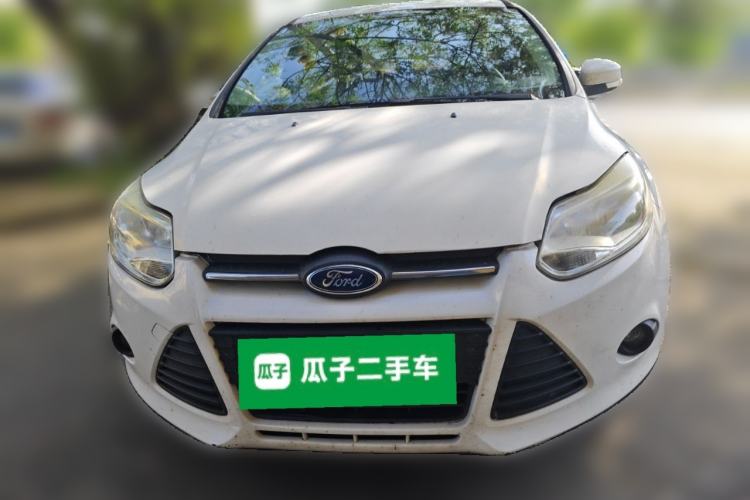 Used Ford Focus 2012 Sedan 1.6L Manual Comfort Model
