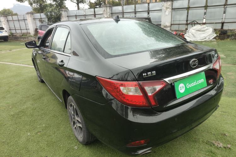 Used BYD G5 2014 1.5TID Automatic Prestige Model

