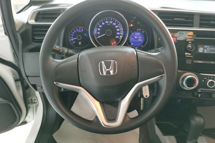 Used Honda Fit 2014 1.5L SE CVT Fashion Model
