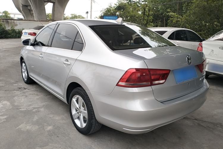 Used Volkswagen Santana 2015 1.4L Manual Comfort Edition