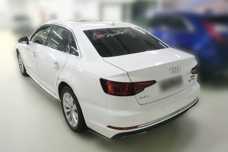 Used Audi A4L 2019 40 TFSI Ambition China VI Rear Left 45 Deg