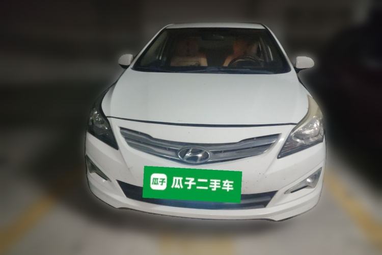 Used Hyundai Verna (older generation) 2014 1.4L Manual Smart GLS Trim Front