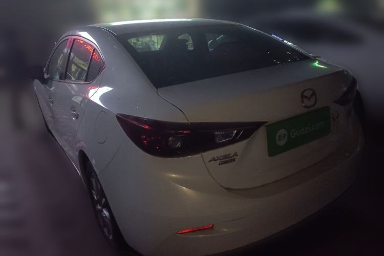 Used Mazda 3 Axela 2016 Sedan 1.5L Manual Comfort Model
