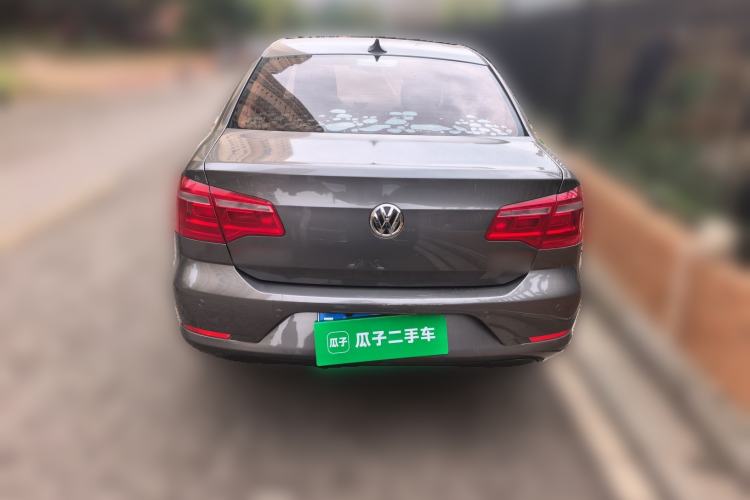 Used Volkswagen Bora 2013 1.6L Manual Fashion Edition
