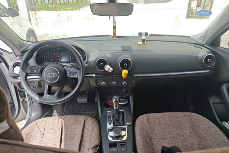 Used Audi A3 2018 30th Anniversary Edition Sportback 35 TFSI Ambition Model