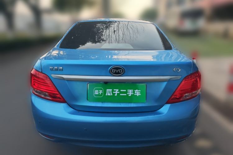 Used BYD e5 2018 Travel Edition
