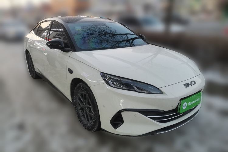 Used BYD Seal 06 New Energy 2025 DM-i Smart Drive 80KM Luxury Model Front Right 45 Deg