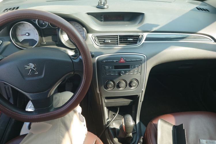 Used Peugeot 308 2014 Enjoy Edition Classic 1.6L Manual YouShang Model