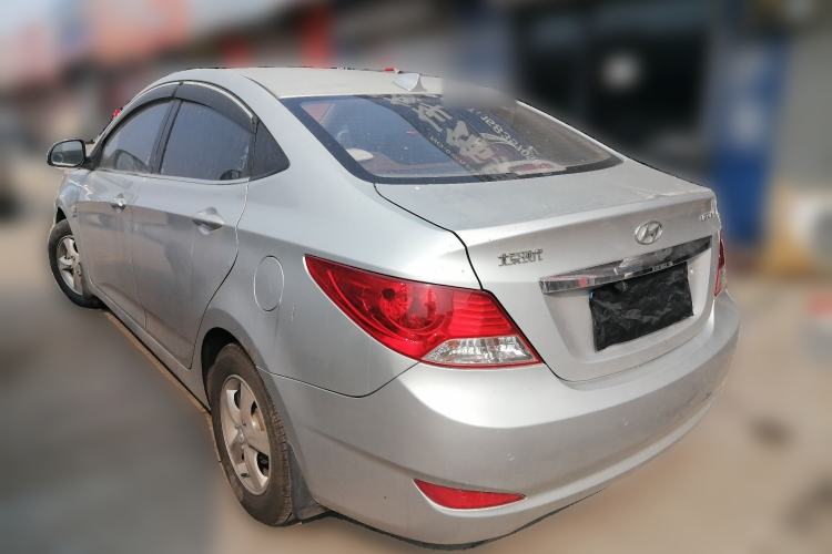 Used Hyundai Verna (older generation) 2010 Sedan 1.4L Automatic Comfort Model GS Rear Left 45 Deg