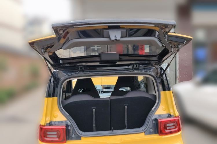 Used Wuling Hongguang MINIEV 2022 Macaron Premium Model – Lithium Iron Phosphate Trunk