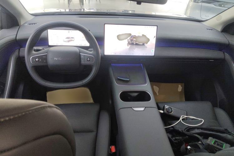 Used Nissan N6 2026 Model 180 Max Center Console