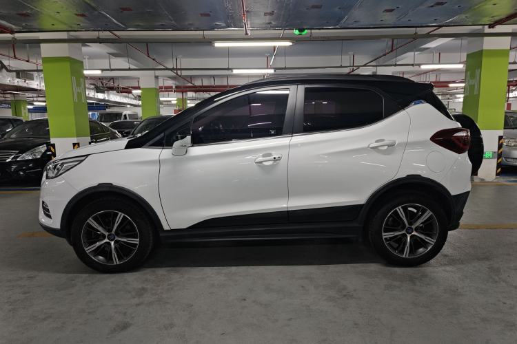 Used BYD Yuan New Energy 2018 EV360 Smart Connected Cool Model