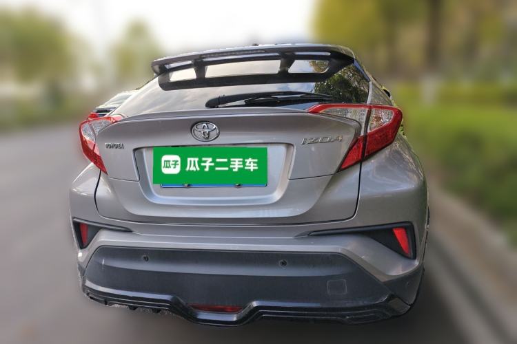 Used Toyota IZOA 2018 2.0L Yidong Version China V Standard