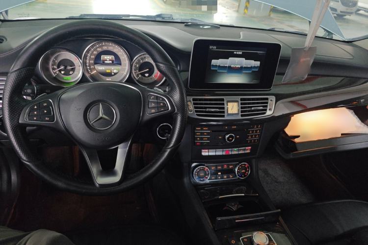 Used Mercedes-Benz CLS 2015 CLS 260 Center Console