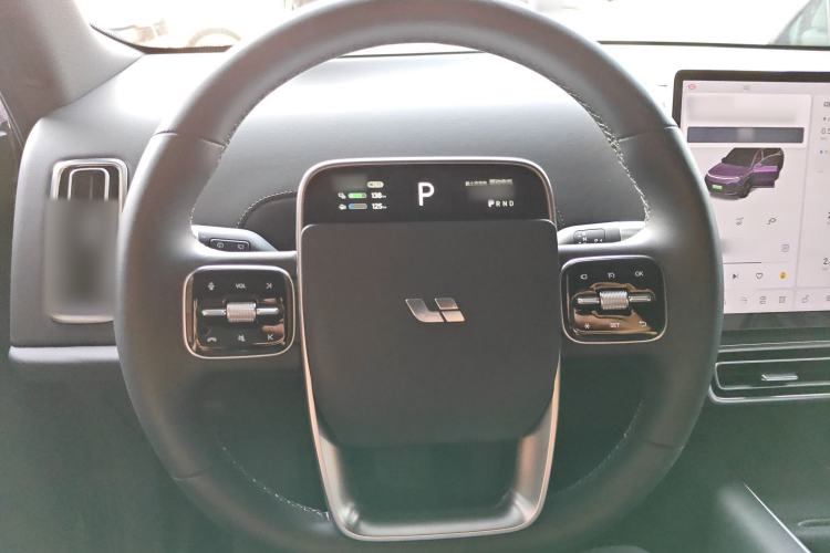 Used Li Auto L8 2023 Pro Model
