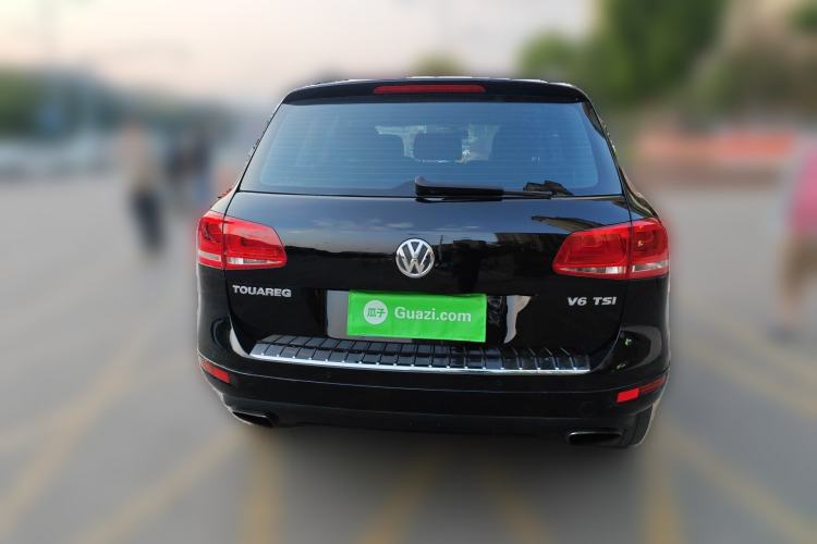 Used Volkswagen Touareg 2011 3.0 TSI Comfort Version
