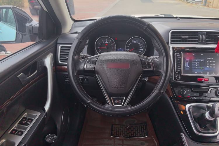 Used Haval H6 2014 Sport Version 1.5T Manual Two-Wheel Drive Elite Edition